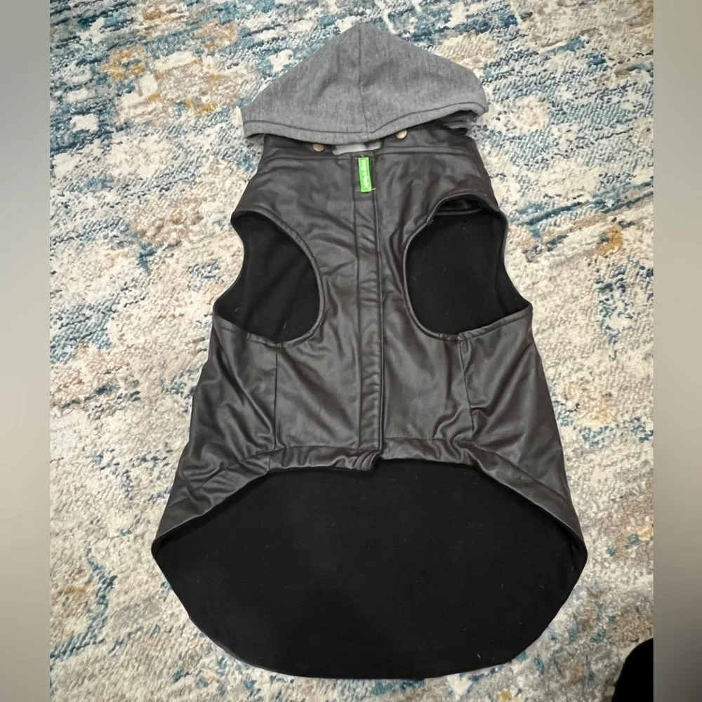 🌟🐾🐕Large dog faux leather jacket with hoodie
